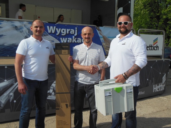 Wygrał II Mistrzostwa Polski Stolarzy w Łatwym Montażu