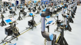 Universal Robots osiąga w 2017 r. spektakularny, 72 proc., wzrost przychodów Przemysł, BIZNES - Zwiększony popyt na oferowane w przystępnej cenie, przyjazne użytkownikowi, pracujące bez osłon zabezpieczających, ramiona robotyczne, zapewnił Universal Robots przychody w wysokości 170 mln USD (1,125 mld DKK) – w porównaniu z 2016 oznacza to wzrost o 72 proc.