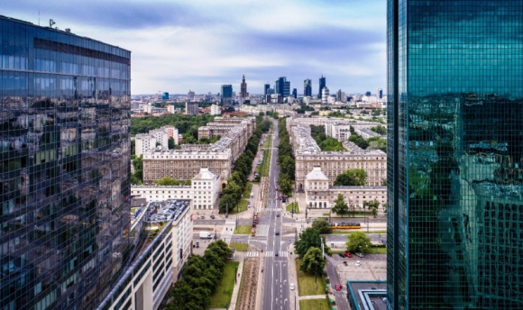 Biurowy Mokotów wciąż się rozbudowuje BIZNES, Nieruchomości - Służewieckie centrum biznesowe walczy o swoją pozycję. Na terenie największej, polskiej dzielnicy biurowej powstają kolejne obiekty, które oferują różne funkcje