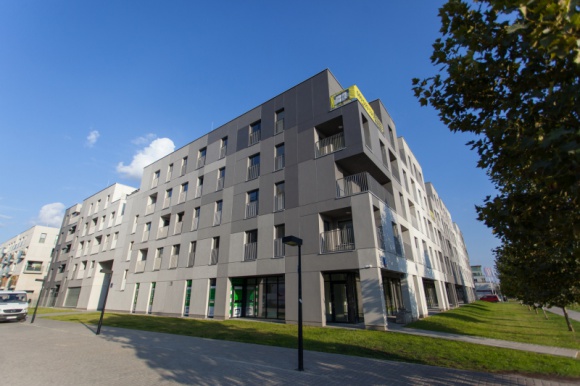 Ostatnie lokale handlowe w Zorze2 BIZNES, Nieruchomości - Warszawskie Miasteczko Wilanów, najszybciej rozwijająca się dzielnica stolicy wciąż przyciąga przedsiębiorców i inwestorów. W Zorze2, inwestycji White Stone Development zostały dwa ostatnie lokale.