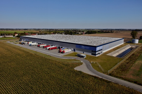 CEREAL PARTNERS POLAND STAYS AT HINES LOGISTICS PARK BIZNES, Nieruchomości - CEREAL PARTNERS POLAND STAYS AT HINES LOGISTICS PARK