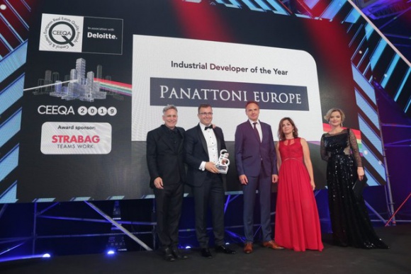 Panattoni Europe z nagrodami Przemysłowego Dewelopera Roku oraz Firmy Roku w CEE BIZNES, Nieruchomości - Blisko 1,4 mln m kw. dostarczonej powierzchni, wybudowanie 580 tys. m kw. obiektów build-to-suit, wynajęcie 1,65 mln powierzchni oraz pierwsze miejsce w rankingu deweloperów przemysłowych w Polsce i Czechach.