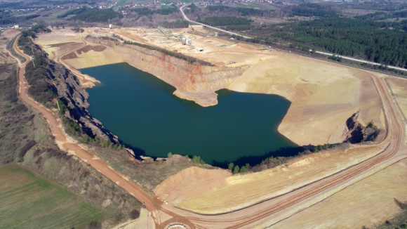 Lafarge rekultywuje teren pokopalniany w Radkowicach