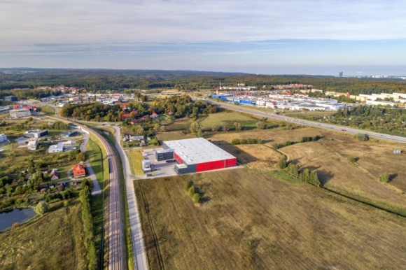 Kolejna inwestycja Dekpol dla 7R uzyskała pozwolenie na użytkowanie BIZNES, Nieruchomości - Dekpol, jeden z wiodących generalnych wykonawców na Pomorzu, zakończył budowę projektu 7R City Flex Gdańsk Airport w ramach programu 7R City Flex Last Mile Logistics.
