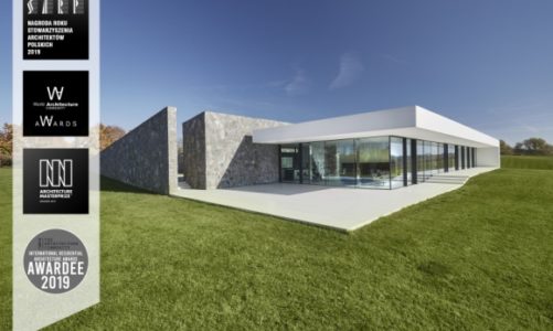 Dom Polny – nagradzany dom wpisany w krajobraz