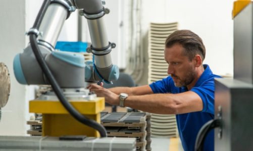 AQUAEL rozpoczął proces automatyzacji z robotami współpracującymi