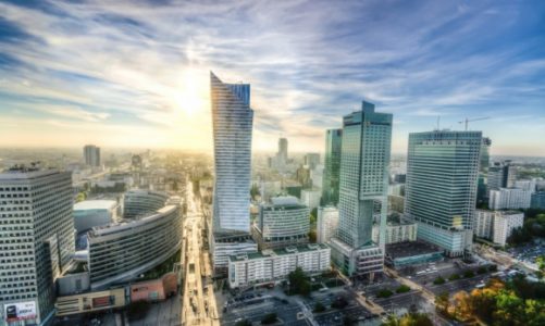 WARSZAWA I TRÓJMIASTO – JAKIE WALORY OFERUJĄ INWESTOROM WIODĄCE REGIONY?