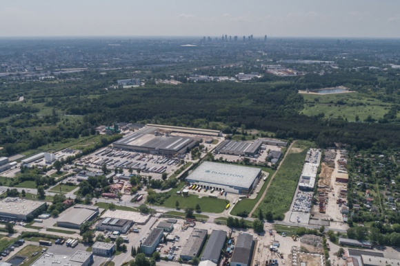 Logistyka miejska i Small Business Units w ramach City Logistics Warsaw V BIZNES, Nieruchomości - Panattoni, lider rynku nieruchomości przemysłowych w Europie, z kolejną realizacją w stolicy. W warszawskim Rembertowie ruszyła budowa City Logistics Warsaw V, o łącznej powierzchni ponad 11 000 m kw.