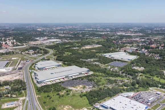 Wystartowała budowa Panattoni Park Ruda Śląska III - ponad 70 000 m kw. w samym BIZNES, Nieruchomości - Panattoni, lider rynku nieruchomości przemysłowych w Europie, rośnie na Górnym Śląsku. Deweloper rozpoczął budowę Panattoni Park Ruda Śląska III o docelowej powierzchni ponad 70 000 m kw.