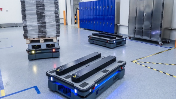 Autonomiczne roboty mobilne – intralogistyka i ochrona zdrowia