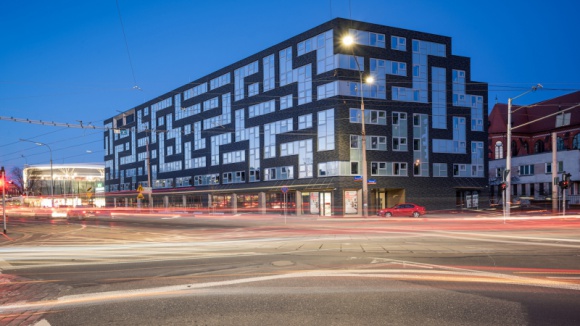 AP Szczepaniak: 2020 był rokiem mikroapartamentów BIZNES, Nieruchomości - W 2019 roku pracownia architektoniczna AP Szczepaniak świętowała swoje dwudziestolecie. Kolejny, 2020 rok przyniósł przede wszystkim nowe wyzwania i nagrody. Jak architekci z AP Szczepaniak podsumowują mijający rok?