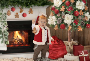 Wnętrze przepełnione magią Świąt – 4 sposoby na wyczarowanie modnej aranżacji fot. Eurofirany (2) Świąteczna aranżacja: 4 sposoby na wyczarowanie modnej aranżacji na Święta