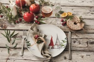 Fyrklovern Asas Winter Magia Świąt zaklęta w porcelanie? Zaproś do stołu zastawy Fyrklövern!